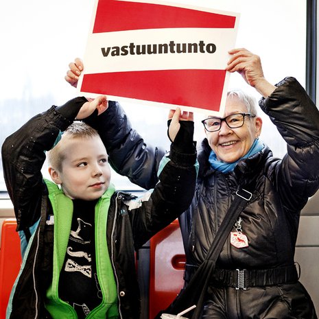 Tino-Oskar ja Virpi Hultman vaativat enemmän vastuuntuntoa suomalaisilta.