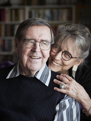 Kalevi Kivistö ihmettelee sitä, että nykyään halukkuudestaan ehdokkaaksi voi ilmoittaa itse, ja vasta sitten aletaan kerätä tukijoukkoja. – Niin individualistinen lähtökohta on minusta demokratialle vieras.