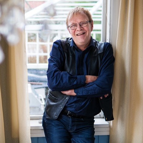 Huumori on Hannu Honkaselle ja hänen puolisolleen tärkeää. Sarkasmi naurattaa molempia.