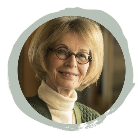 Kirjailija Kaari Utrio, 75  järjestää parhaillaan valtavaa arkistoaan.