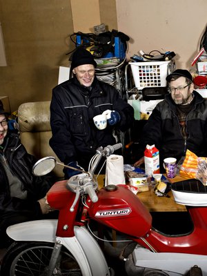 "Klubi" on tärkeä paikka Tapio Alatalolle ja hänen ystävilleen.