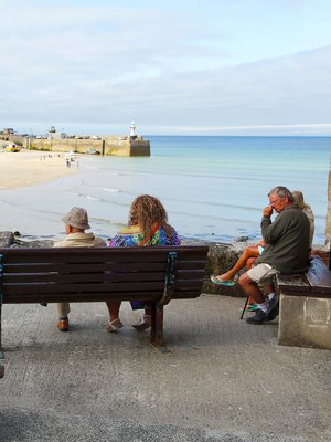 St. Ivesissa ei tarvita televisiota.