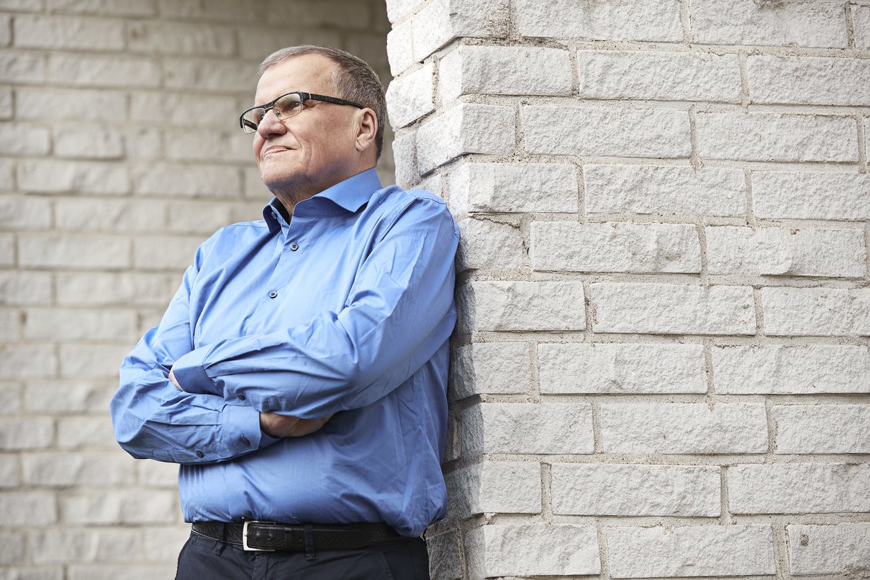 Pekka Parkkisen mielestä eläkeläisten kannattaa käyttää itse omaisuutensa eikä hautoa perintöä.