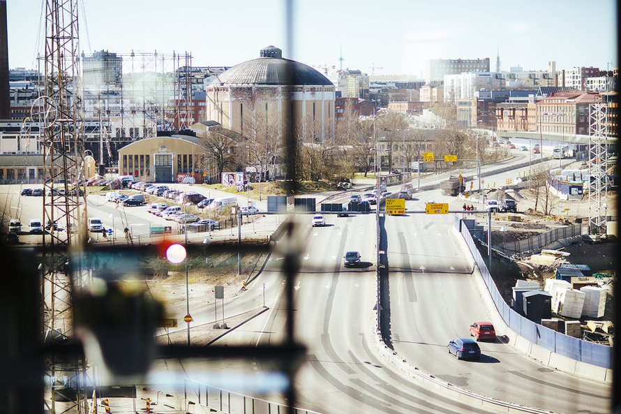 Kauppakeskus Redi valmistuu Kalasatamaan. Kotisataman eteen tulee puisto.