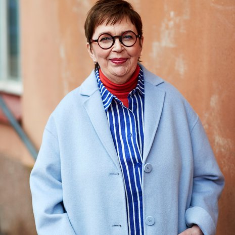 Kati Tervo täyttää kesällä 70 vuotta. "Minussa on sisäinen rauha kaikkien kipujen ja melskeen keskellä, ja olen oppinut luottamaan itseeni."