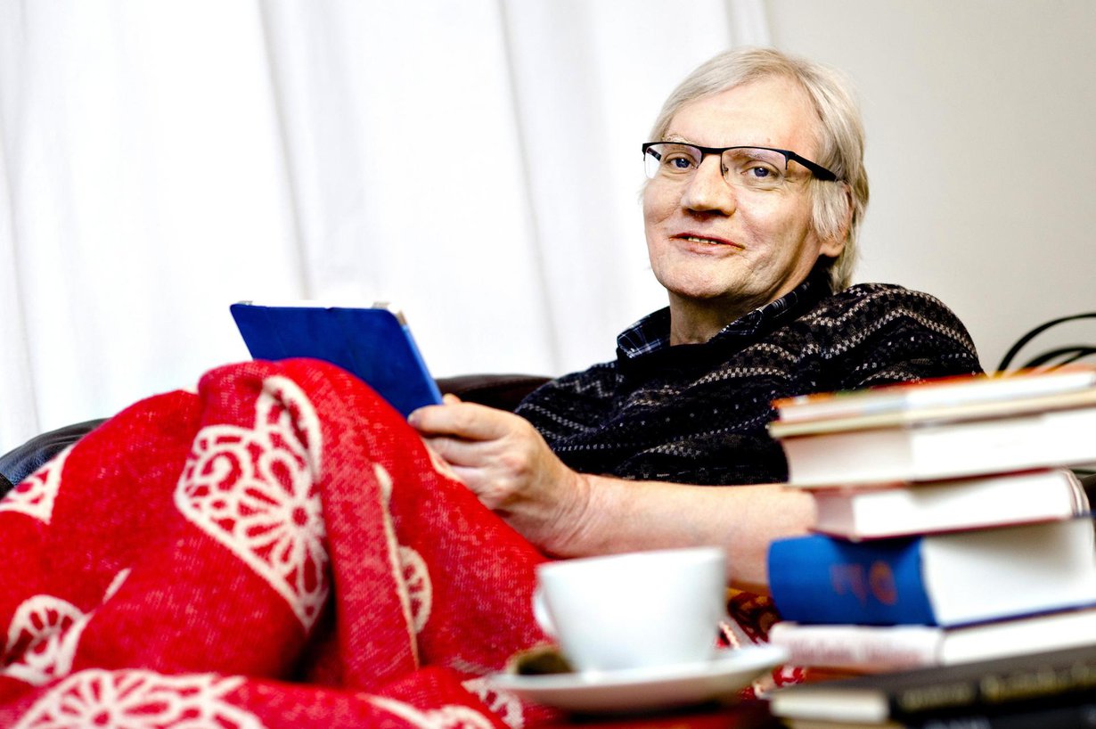 Kai Hedmanin elämän vahvoja puolia ovat työ ja kirjoittaminen.