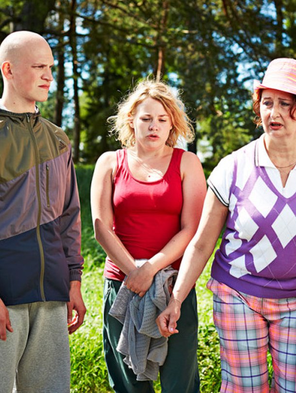Elokuvan p&auml;&auml;osia esitt&auml;v&auml;t Leena Uotila, Riku Nieminen, Emma Parviainen, Heidi Herala ja Pirkka-Pekka Petelius.