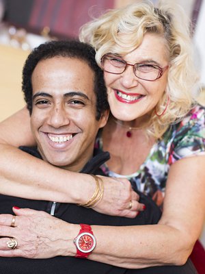 Kaija ihastui Ahmedin aitouteen ja luonnollisuuteen. Kaija tuntee egyptiläisen kulttuurin melkein Ahmediakin paremmin, sillä hän on matkustellut Egyptissä bisnesasioissa lähes 30 vuotta.