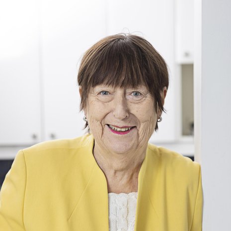 –Jos aina varoo virheitä, elämän täytyy olla hiton tylsää. Ei pidä murhettua, kuten Turussa sanotaan.