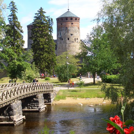 Olavinlinna on Savonlinnan ylpeys.