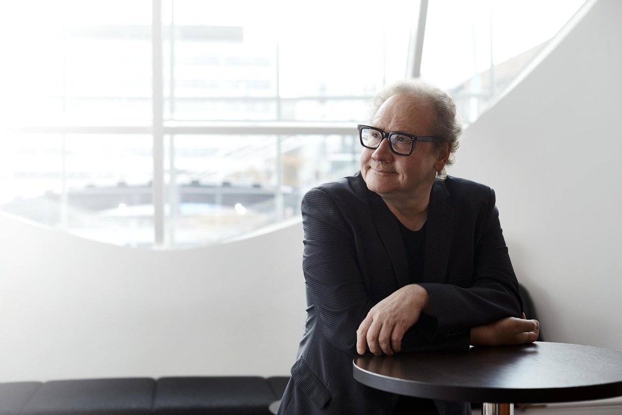 Jari Tervon mielestä vilkas pää on joskus myös kirous. Syksyllä Tervo säikäytti perheensä, kun arveli, että hänellä on luultavasti leukemia.