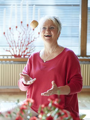 Leenalle sopii neljä kunnon ateriaa päivässä. Välipaloja hän ei kaipaa.