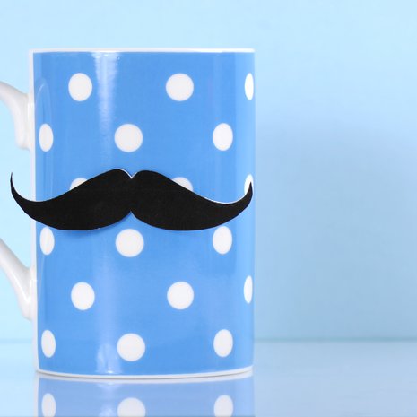 Viiksistä apua? Movember-hyväntekeväisyyskampanjalla kerätään varoja ja lisätään tietoisuutta miesten terveysongelmista, kuten eturauhassyövästä. 