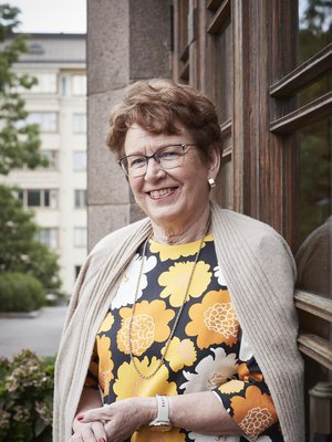 – Yllätyin siitä, miten uskomattoman paljon maanlaajuinen kampanja vaatii rahaa. Senkin olen politiikasta oppinut, että siinä menestyminen ei mittaa ihmisarvoa mitenkään.