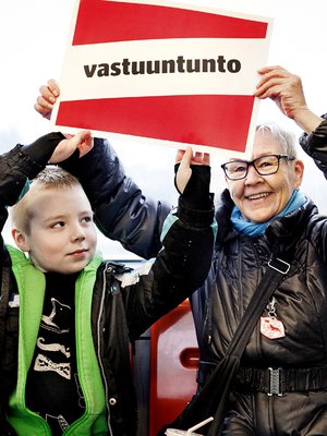 Tino-Oskar ja Virpi Hultman vaativat enemmän vastuuntuntoa suomalaisilta.