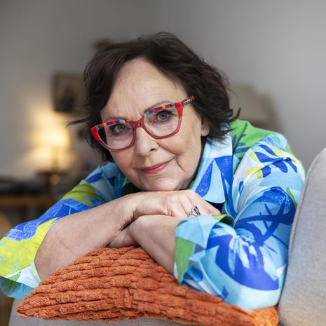 ”Olen oppinut, että hankalatkin asiat kannattaa jakaa. Vertaistuki auttaa", Kaija Pohjola sanoo.