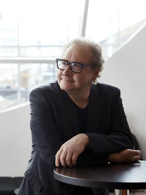  Jari Tervon mielestä vilkas pää on joskus myös kirous. Syksyllä Tervo säikäytti perheensä, kun arveli, että hänellä on luultavasti leukemia.