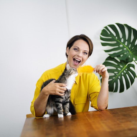 Anna-LIisa Tilus otti kissan alkuvuodesta: ”Halusin välttää tyhjän sylin syndrooman, kun ei ole enää lapsia kotona.”