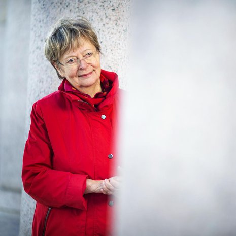 Liisa Jaakonsaari kävelee Brysselissä joka aamu metrolle ja metrolta europarlamenttiin. ”Olen laihtunut kymmenessä vuodessa kymmenen kiloa ja pahimmista ajoista 15 kiloa.”