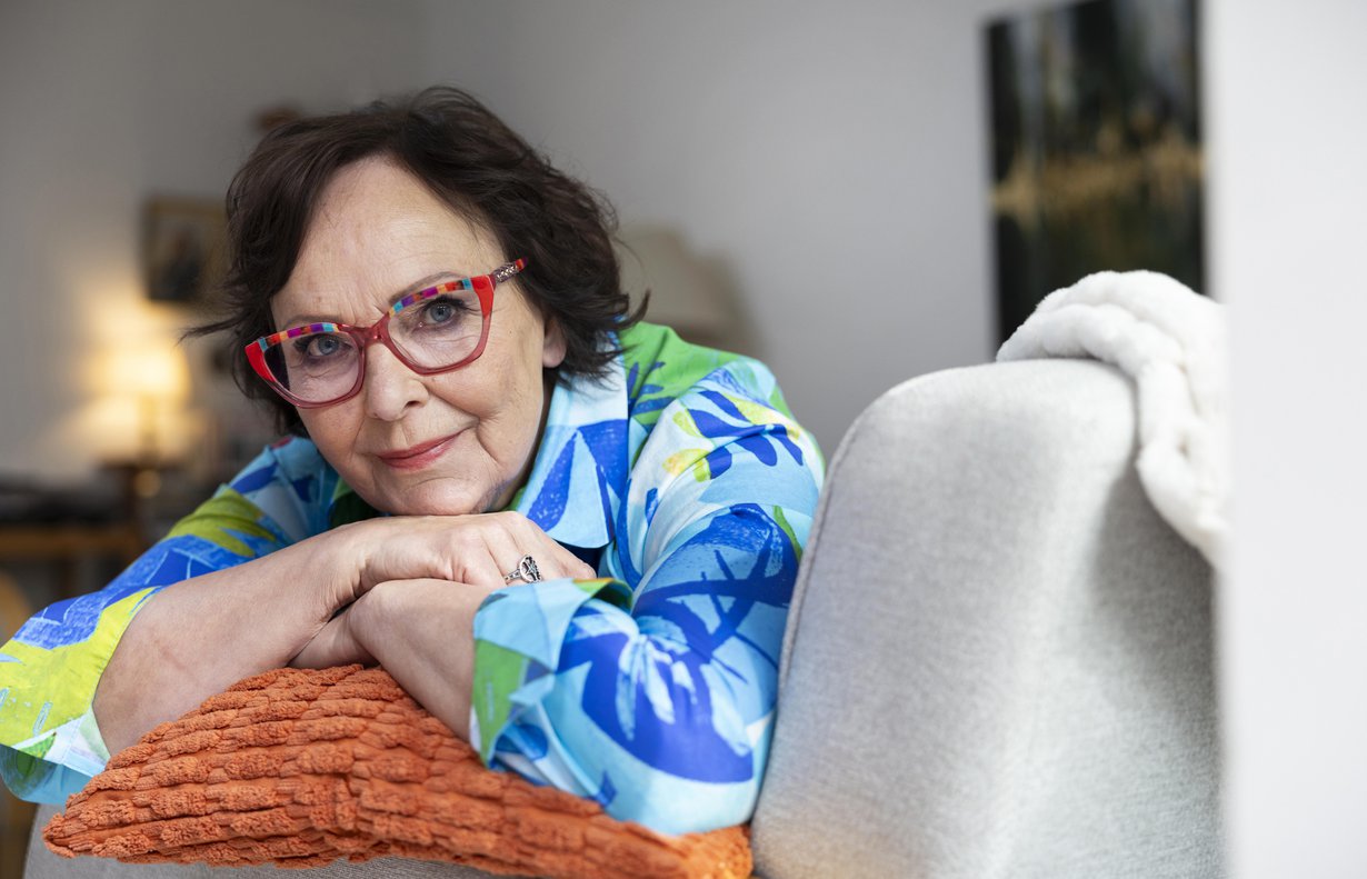 ”Olen oppinut, että hankalatkin asiat kannattaa jakaa. Vertaistuki auttaa", Kaija Pohjola sanoo.