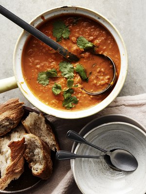 Maukas ja terveellinen linssikeitto valmistu 20 minuutissa.