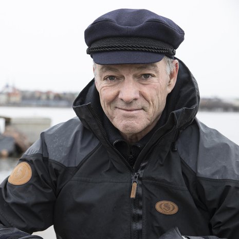 Tapio Lehtinen odottaa maailman ympäri vievän kilpapurjehduksen alkua.–Olen kuukausia yksin. Se ei pelota eikä ahdista yhtään.