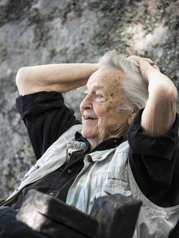 – Ikääntymistä on turha pelätä, ei pelko sitä hidasta. Minä en pelkää, Eero Aarnio, 91, sanoo.