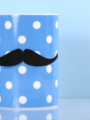 Viiksistä apua? Movember-hyväntekeväisyyskampanjalla kerätään varoja ja lisätään tietoisuutta miesten terveysongelmista, kuten eturauhassyövästä. 