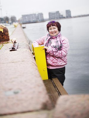 Helena Lylyharju sai aivoverenvuodon, kun oli puolisonsa kanssa Havaijilla.