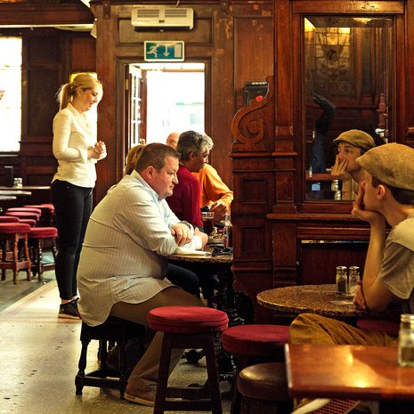 The Stag's Head on perinteinen irkkupubi.