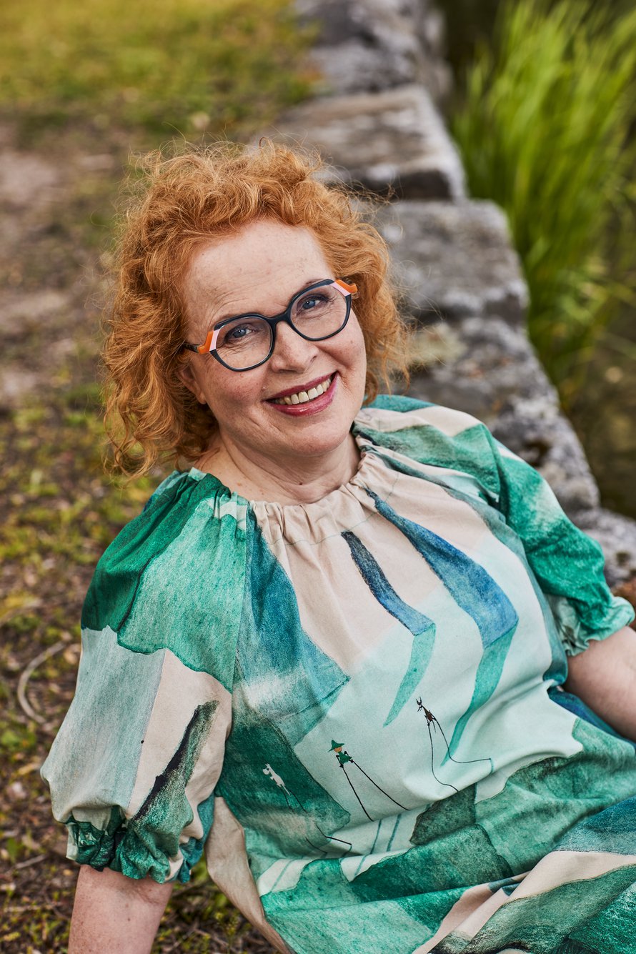 Riitta Jalonen haaveilee matkoista. "Asuimme nuorena perheenä Irlannissa, ja sinne kaipaan aina."