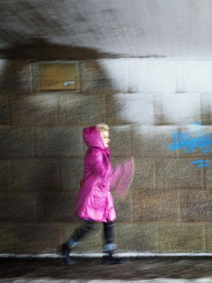 Liikkuminen on  Eilakaija Sippolle elinehto. Hän tekee pitkän lenkin lähes joka aamu.