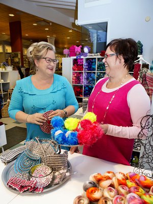 Raisiolaisten Kian ja Marjutin yritys Machia Design on työ  ja elämäntapa.