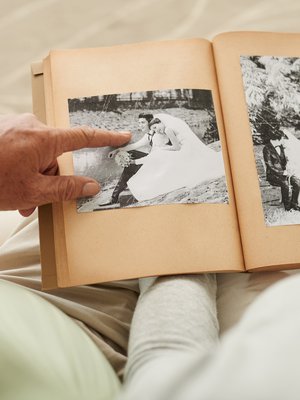 Kaiva esiin vanhat valokuvat! Kuvituskuva. 