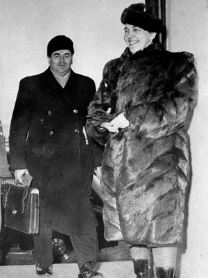 Hertta Kuusinen ja Yrjö Leino.