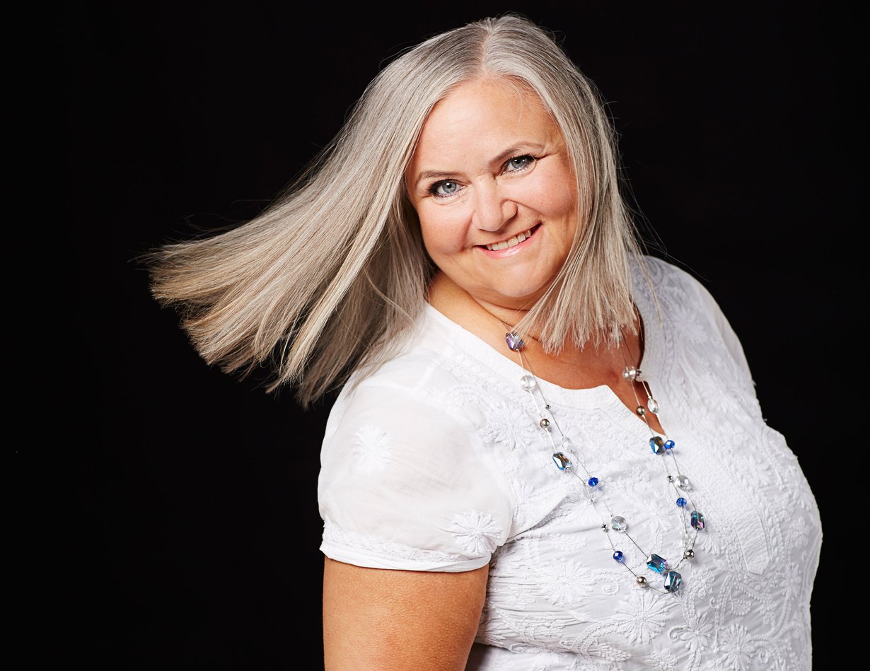 Sari Ellmén, 60.