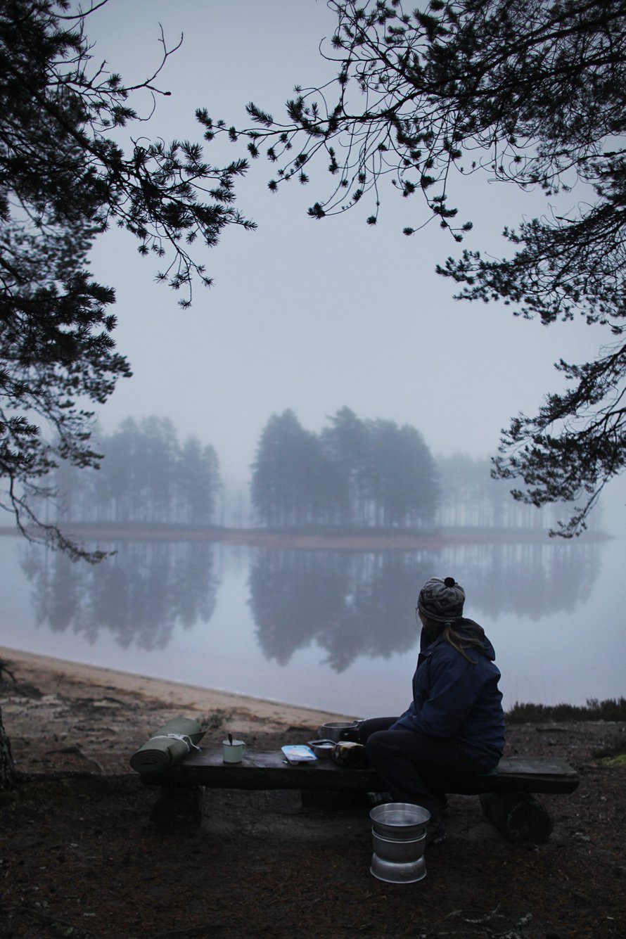 Hiljentymishetk Kosevan autiotuvalla Tiilikkajärven kansallispuistossa. Kuva Outi Pyhäranta