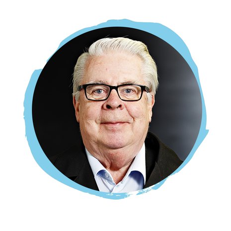 Kansainvälisen jääkiekkoliiton varapuheenjohtaja Kalervo Kummola, 72.